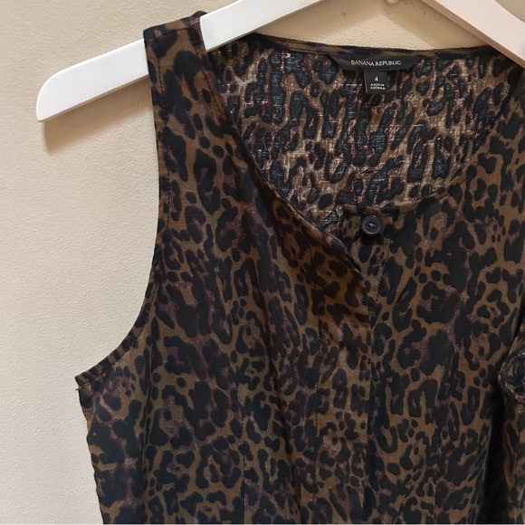 BR~new~Sleeveless Button Front Green Leopard Linen Cotton Wide Leg Jumpsuit sz 4 - Picture 5 of 14